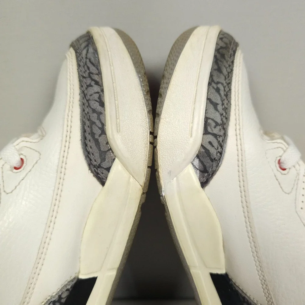 Nike Air Jordan 3 Retro Youth GS Size 1.5Y White Cement Reimagined